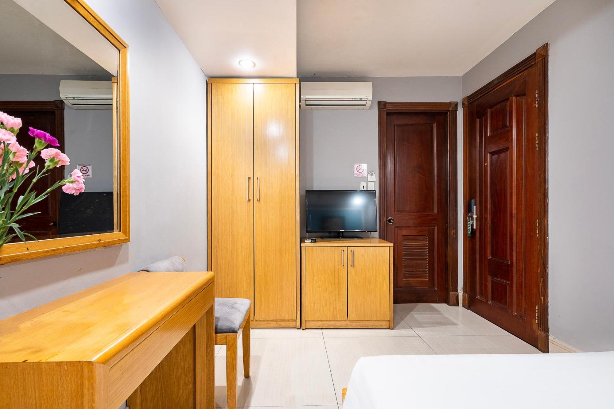Lucky Star Hotel - Ben Thanh Hô Chi Minh-Ville Extérieur photo