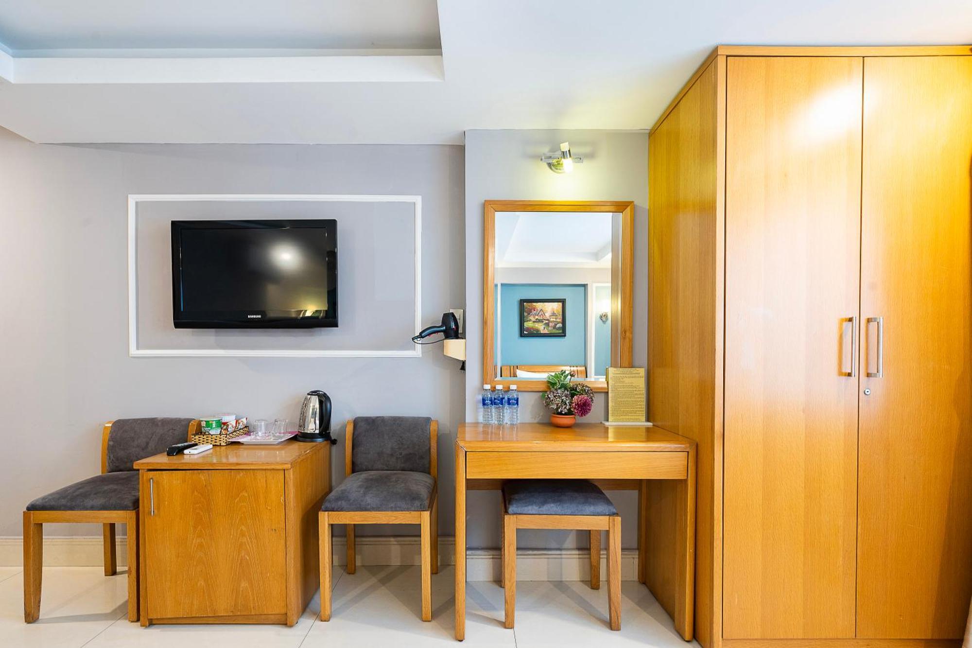 Lucky Star Hotel - Ben Thanh Hô Chi Minh-Ville Extérieur photo