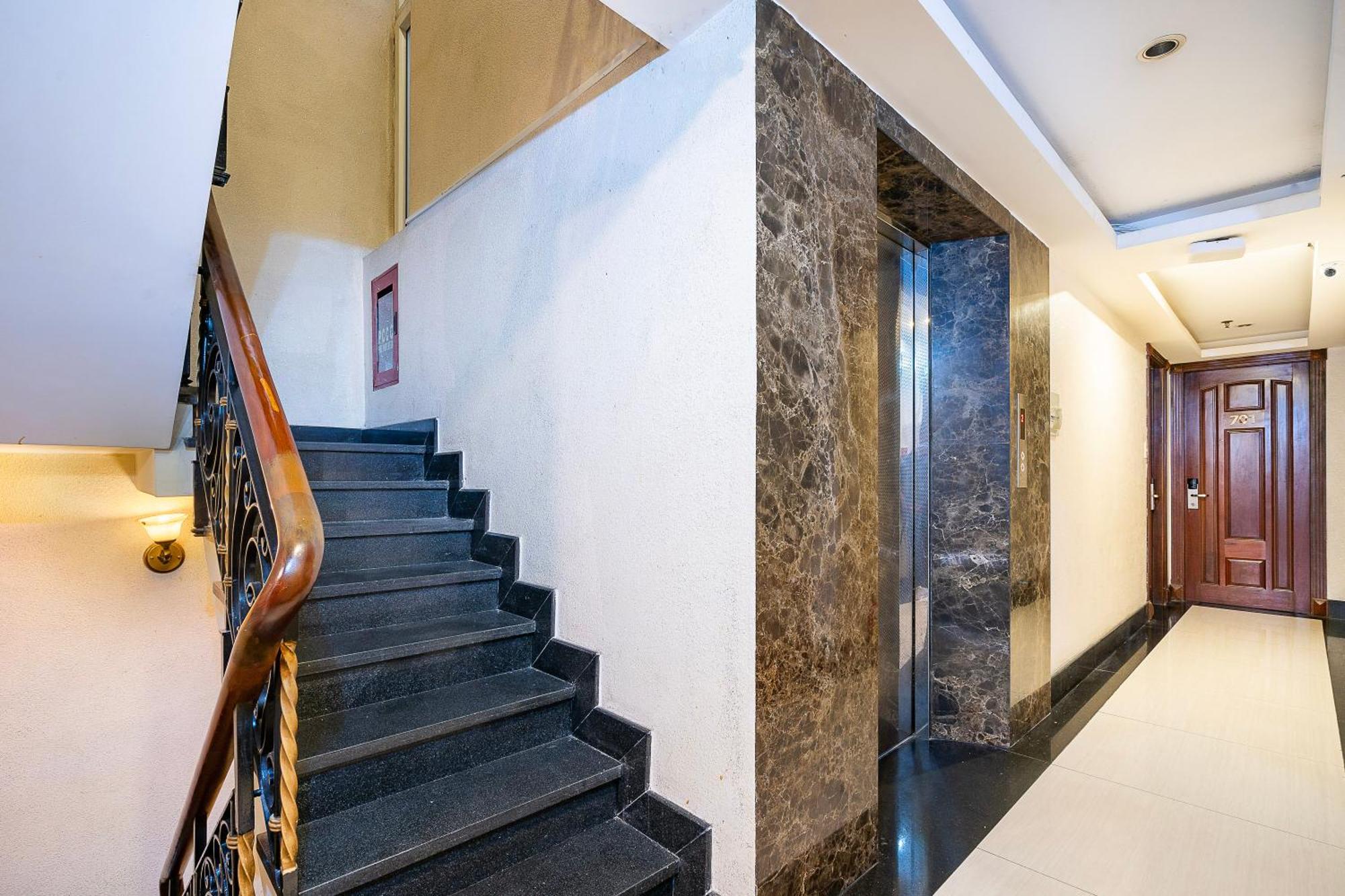 Lucky Star Hotel - Ben Thanh Hô Chi Minh-Ville Extérieur photo